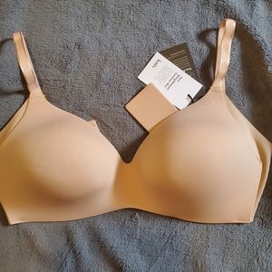 NWT Knix WingWoman Contouring Bra